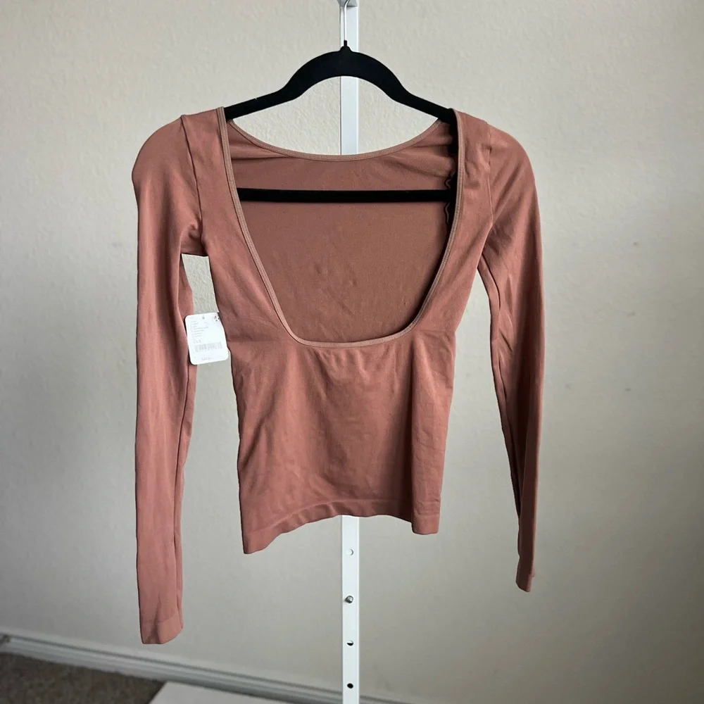 Free People Mauve Long Sleeve Scoop Neck Top